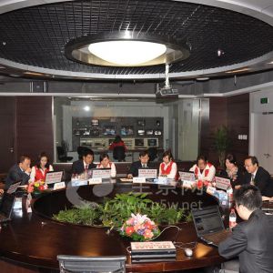 ����������ؙC�ɷ����޹�˾�P(gu��n)�ڿعɹɖ|���ֹ�˾�ɷݵ��Mչ